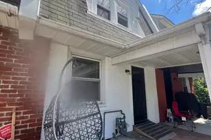 1026 Hansen Pl, Darby, PA 19023 - Photo 2