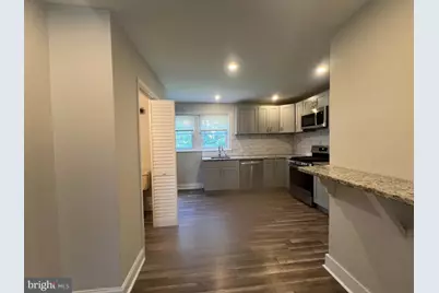 1026 Hansen Place, Darby, PA 19023 - Photo 8