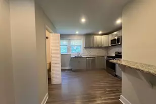 1026 Hansen Pl, Darby, PA 19023 - Photo 8