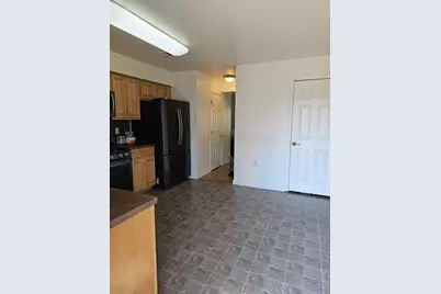 615 Edwards Street, Chester, PA 19013 - Photo 8