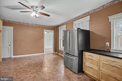 210 E Winona Avenue, Norwood, PA 19074 - Photo 10