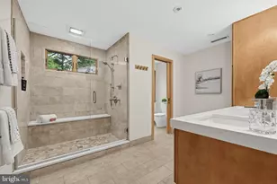 211 N West St, Media, PA 19063 - Photo 34