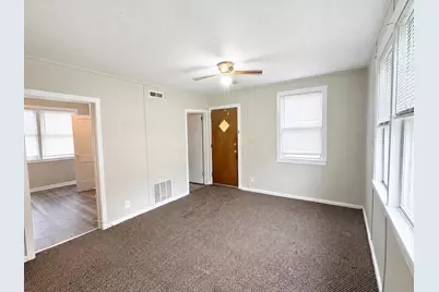 410 Austin Court, Wallingford, PA 19086 - Photo 2