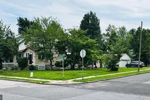 28 S Elm Ave, Aldan, PA 19018 - Photo 2