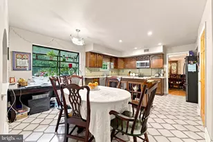 315 Pheasant Hill Dr, Bryn Mawr, PA 19010 - Photo 8