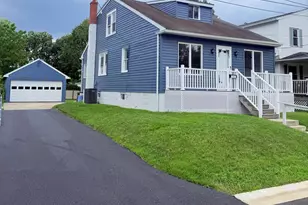 1631 McCay Ave, Upper Chichester, PA 19061 - Photo 2
