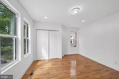 45 W Essex Avenue, Lansdowne, PA 19050 - Photo 18