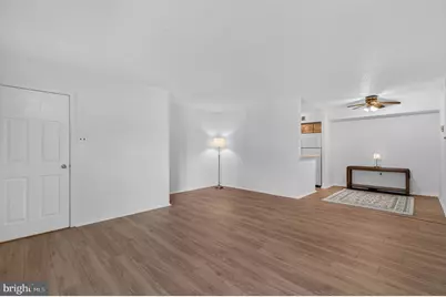 5200 Hilltop Drive #313, Brookhaven, PA 19015 - Photo 6