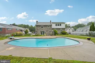 718 Agnes Ave, Morton, PA 19070 - Photo 2