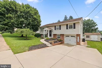 2255 Hillside Lane, Aston, PA 19014 - Photo 2