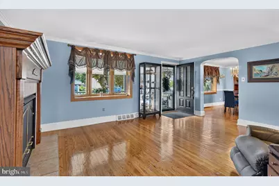 540 Hawarden Road, Springfield, PA 19064 - Photo 8