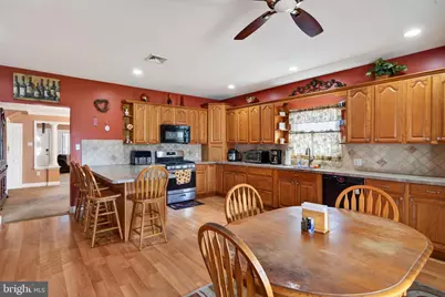 357 Swanage Drive, Broomall, PA 19008 - Photo 6
