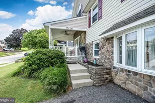 357 Swanage Dr, Broomall, PA 19008 - Photo 34