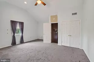 357 Swanage Dr, Broomall, PA 19008 - Photo 24