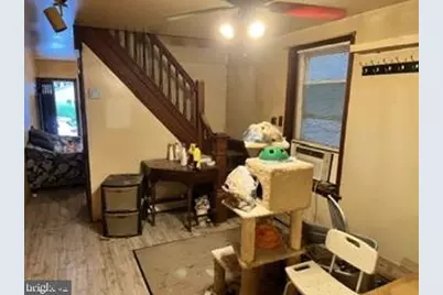 27 W 3rd Street, Marcus Hook, PA 19061 - Photo 6