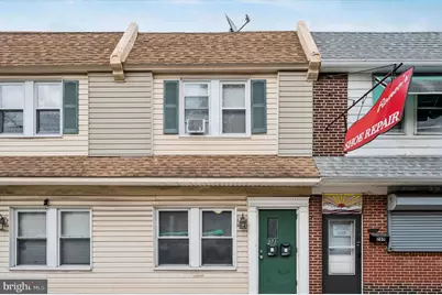 271 N Wycombe Avenue #1, Lansdowne, PA 19050 - Photo 2