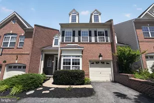 3104 Woods Edge Dr, Garnet Valley, PA 19060 - Photo 2