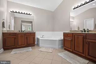 3104 Woods Edge Dr, Garnet Valley, PA 19060 - Photo 18