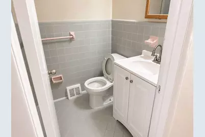 7818 Merion Avenue #1ST FLOOR, Upper Darby, PA 19082 - Photo 10