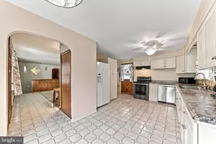3813 Currant, Boothwyn, PA 19061 - Photo 12