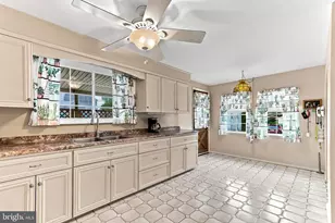 3813 Currant, Boothwyn, PA 19061 - Photo 10