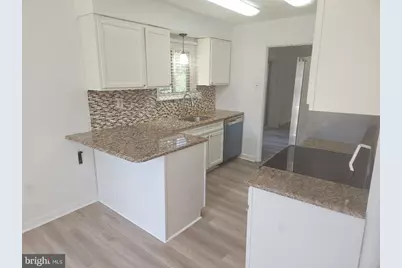 1111 Putnam Boulevard #37, Wallingford, PA 19086 - Photo 2