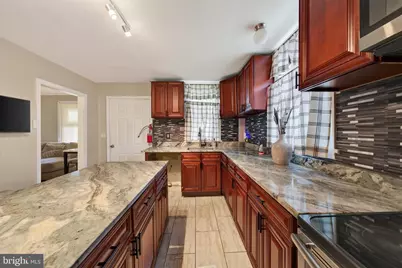 900 Andrews Avenue, Darby, PA 19023 - Photo 10