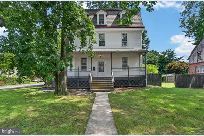 900 Andrews Avenue, Darby, PA 19023 - Photo 2