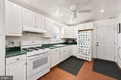 1249 E 12th Street, Crum Lynne, PA 19022 - Photo 10