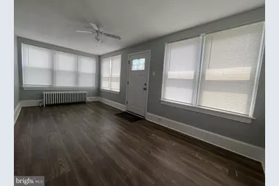27 Roberta Avenue, Collingdale, PA 19023 - Photo 2