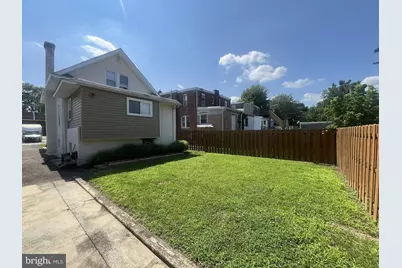 27 Roberta Avenue, Collingdale, PA 19023 - Photo 12