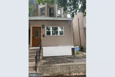 404 Colwyn Avenue, Darby, PA 19023 - Photo 1
