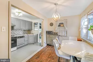 140 Rockwood Dr, Havertown, PA 19083 - Photo 8