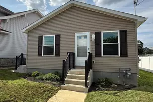 2329 E Macdade Blvd, Folsom, PA 19033 - Photo 1