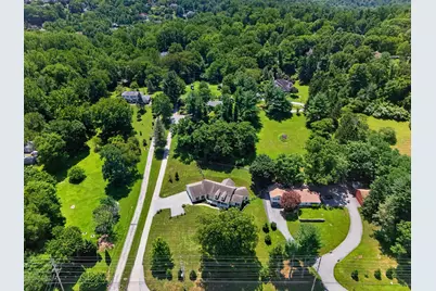 4902 W Chester Pike, Newtown Square, PA 19073 - Photo 38