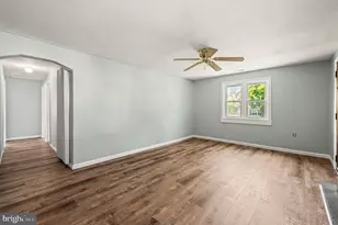 93 Florence Ave, Aston, PA 19014 - Photo 6