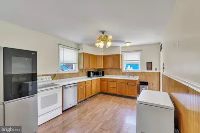 [Address not provided], Upper Chichester, PA 19061 - Photo 16