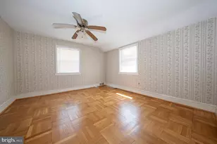 410 W Grays Ave, Glenolden, PA 19036 - Photo 24