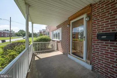 410 W Grays Avenue, Glenolden, PA 19036 - Photo 4