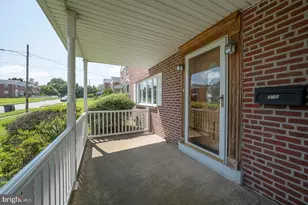 410 W Grays Ave, Glenolden, PA 19036 - Photo 4