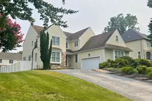 305 Langford Rd, Broomall, PA 19008 - Photo 2