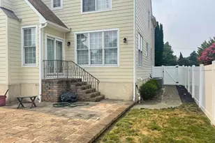 305 Langford Rd, Broomall, PA 19008 - Photo 4