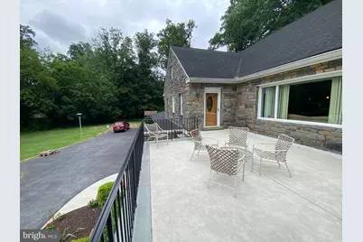 101 S Elmwood Avenue, Glenolden, PA 19036 - Photo 8