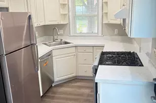 221 Rockingham Rd, Bryn Mawr, PA 19010 - Photo 2
