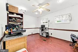 821 Bedford, Collingdale, PA 19023 - Photo 12
