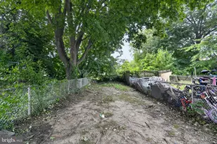 220 Weymouth Rd, Darby, PA 19023 - Photo 38