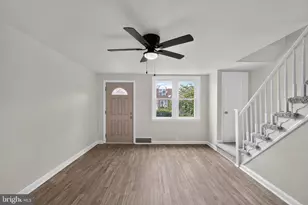 220 Weymouth Rd, Darby, PA 19023 - Photo 4