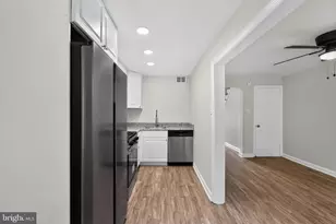 220 Weymouth Rd, Darby, PA 19023 - Photo 10
