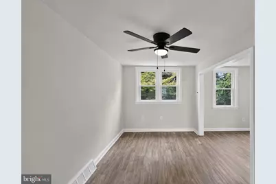 220 Weymouth Road, Darby, PA 19023 - Photo 8