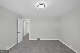 220 Weymouth Rd, Darby, PA 19023 - Photo 16